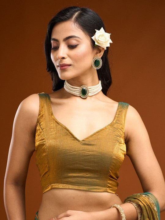 kasee Solid Beads and Stones Saree